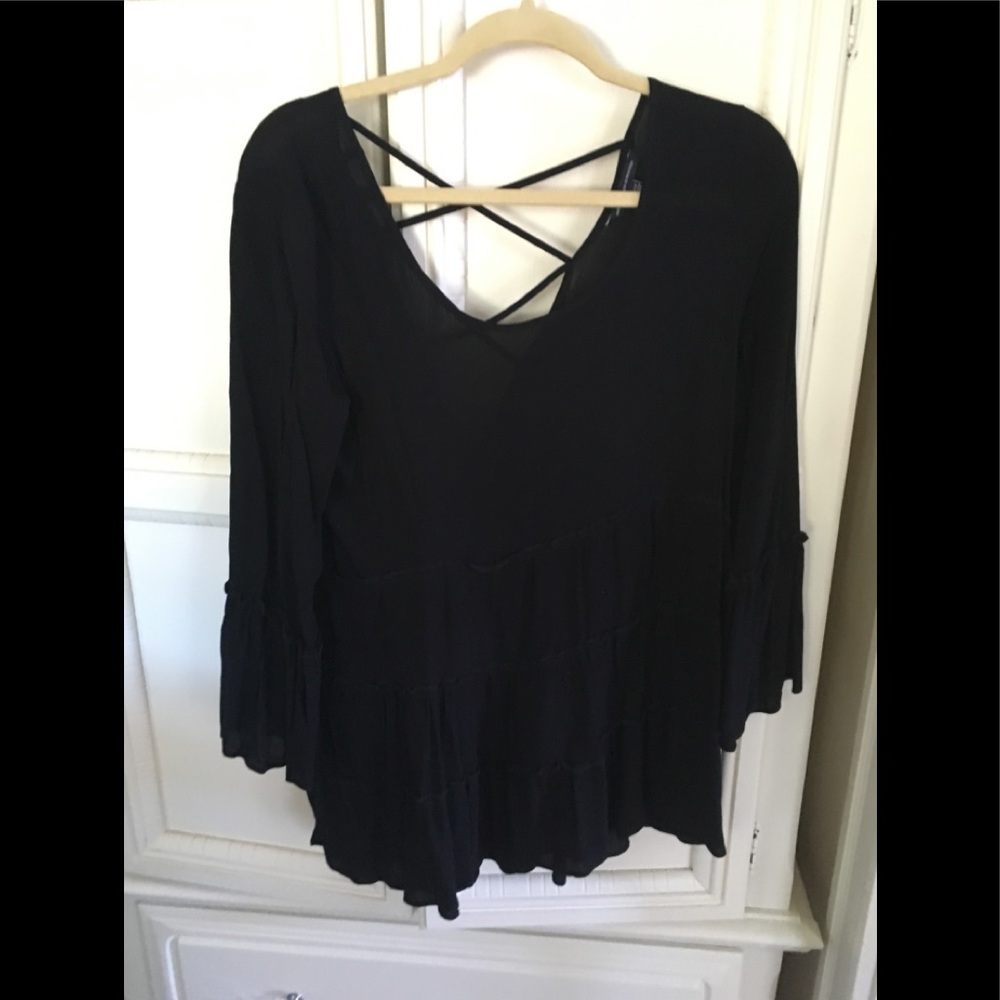 American Eagle tiered ruffle tunic
